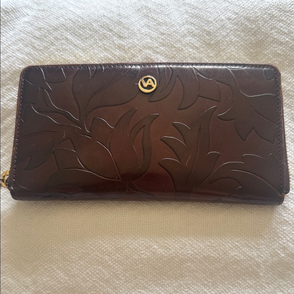 Valentina Italian Leather Embossed Zip Wallet - Brown